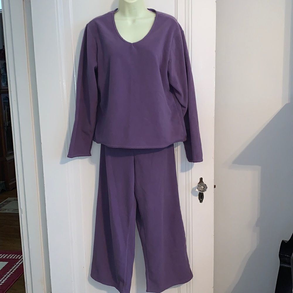 Knit-Knit Purplefleeceloungeoutfit